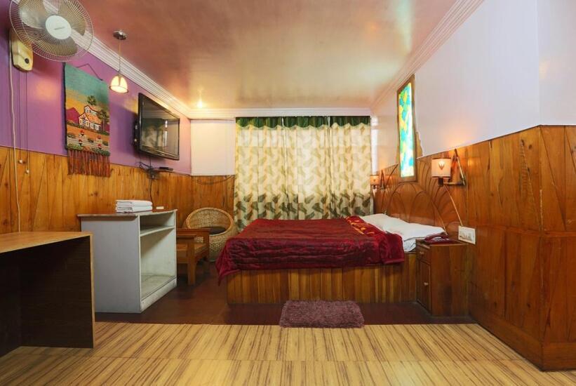 Hotel Assembly Шиллонг Екстер'єр фото