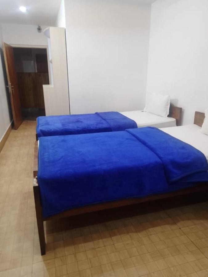 Hotel Assembly Шиллонг Екстер'єр фото