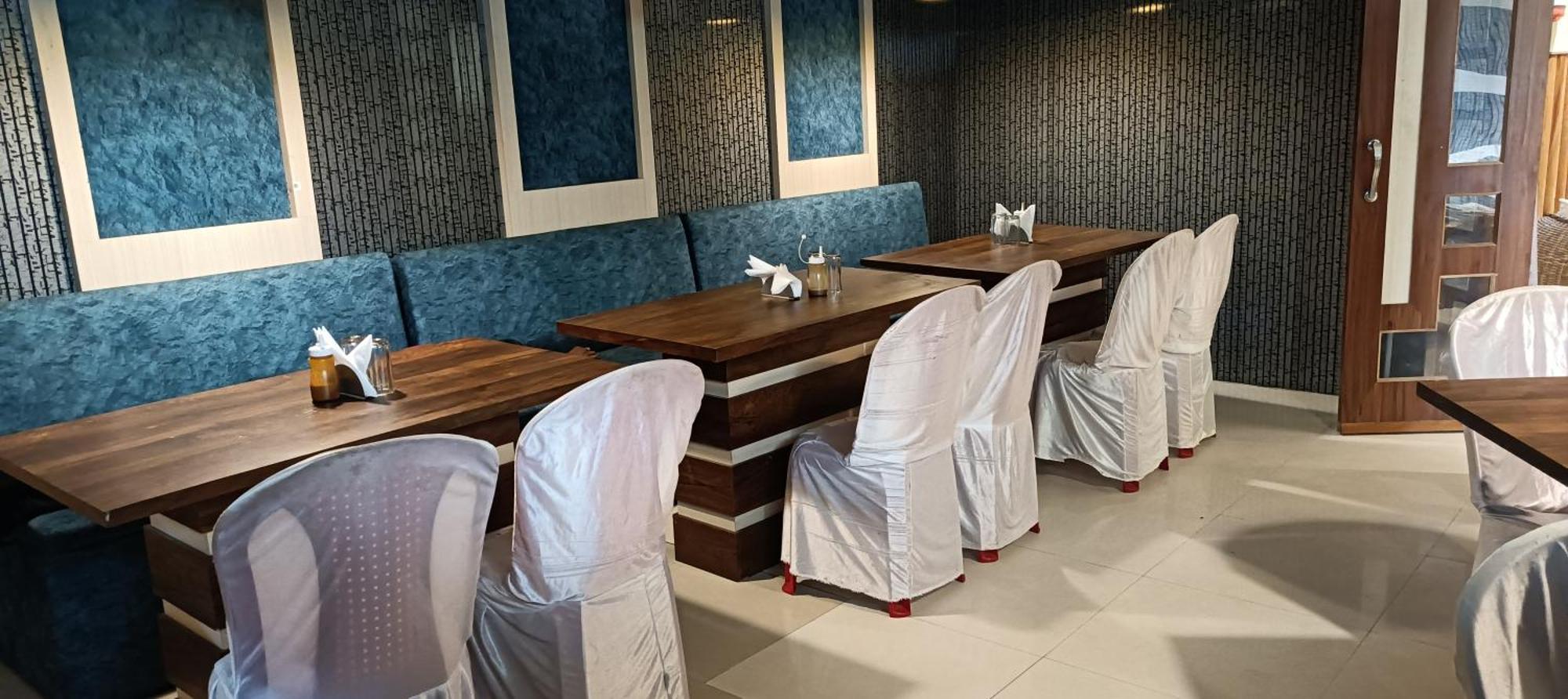 Hotel Assembly Шиллонг Екстер'єр фото
