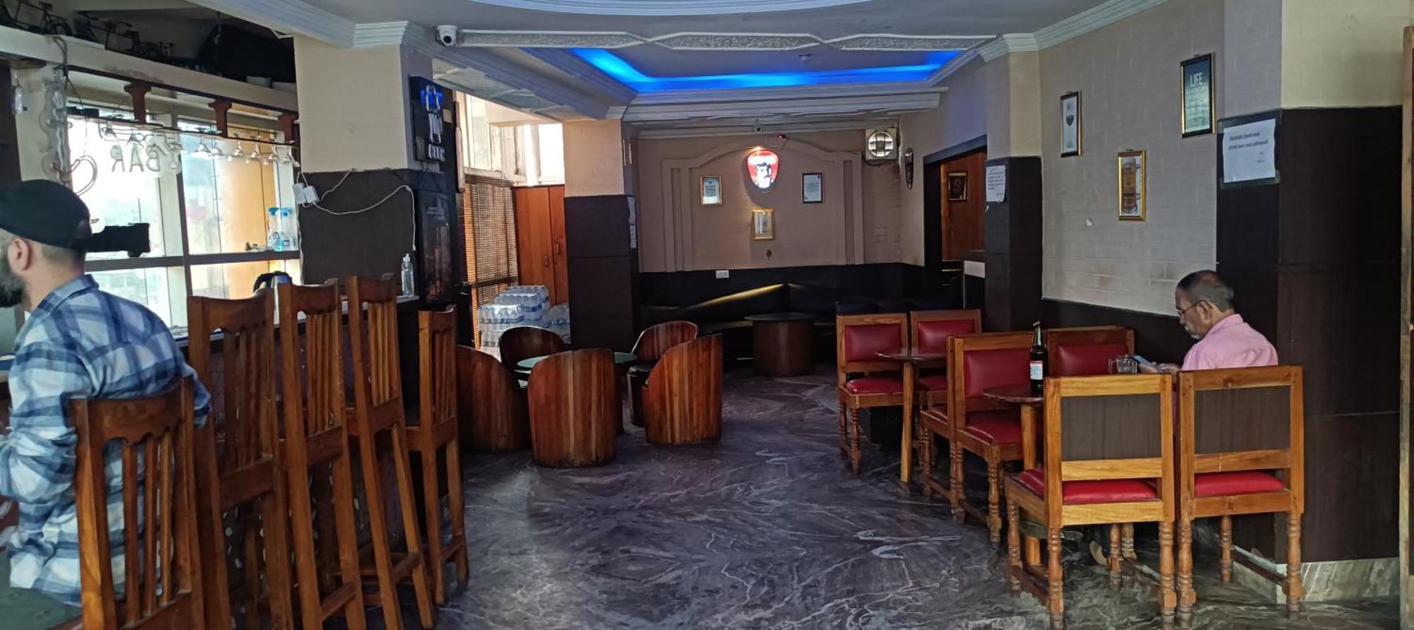 Hotel Assembly Шиллонг Екстер'єр фото